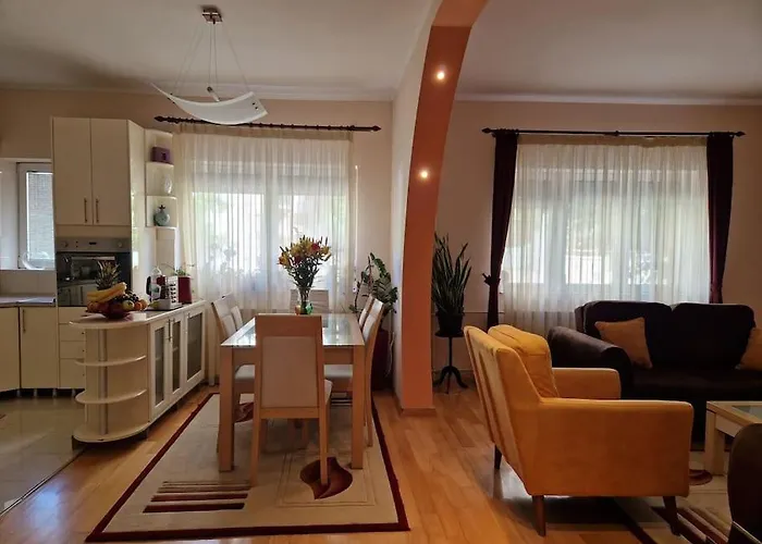 Zee's Lux Spot Διαμέρισμα Σκόπια